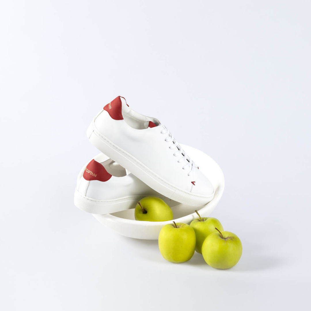 TC1 Apple Sneakers | Red